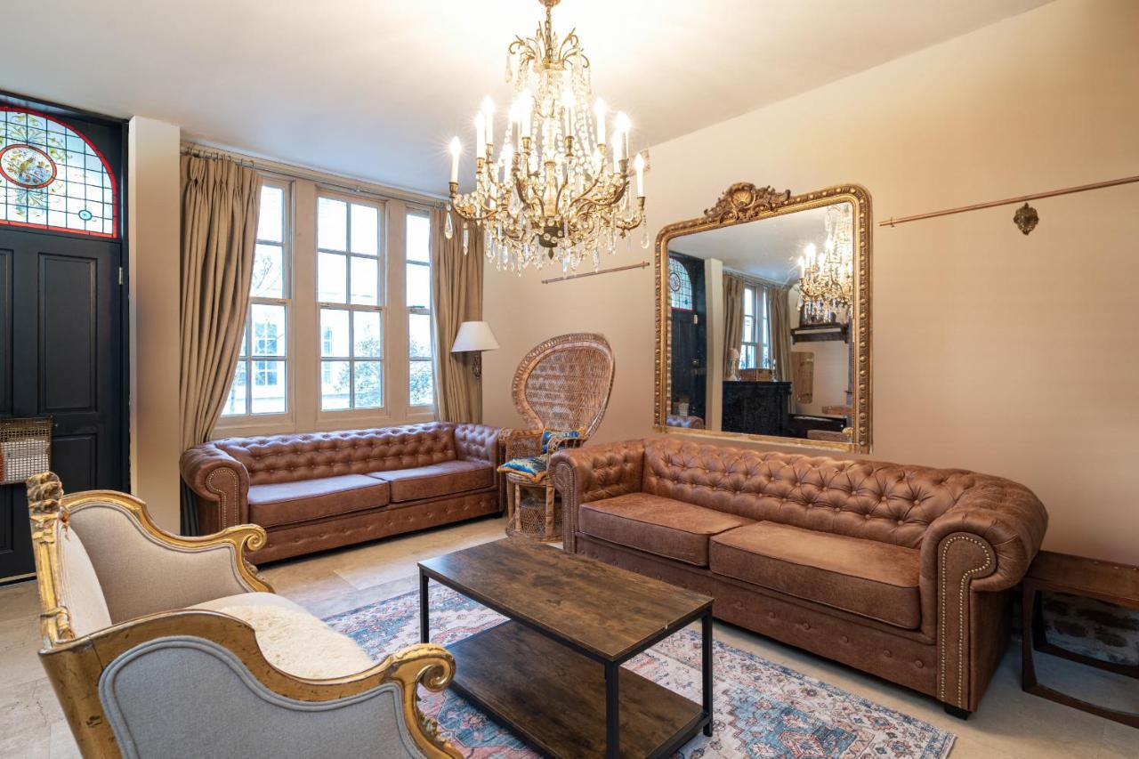 Stone Built Vintage Chic House In The Heart Of Knightsbridge Semesterbostad London