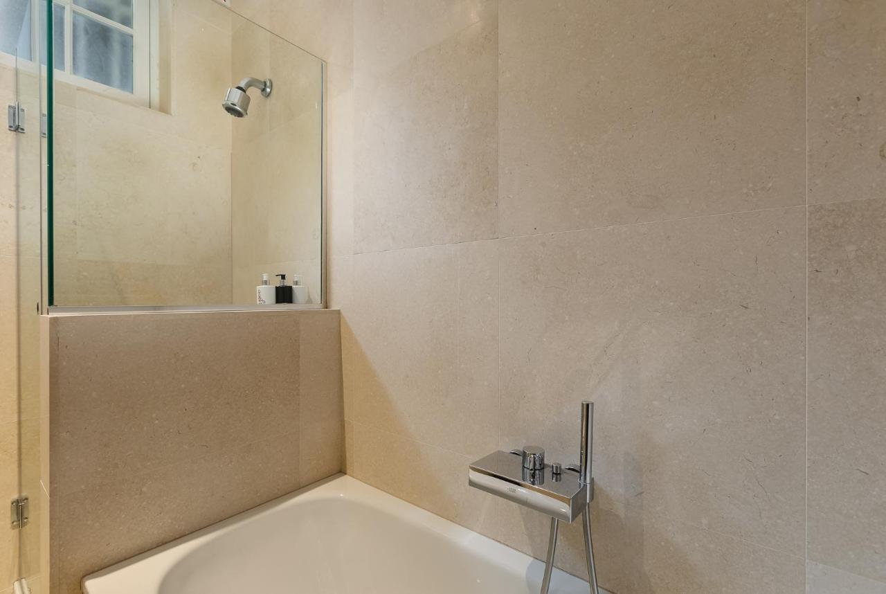 დluxury & Spacious Duplex In The Heart Of Chelseaდ Londra