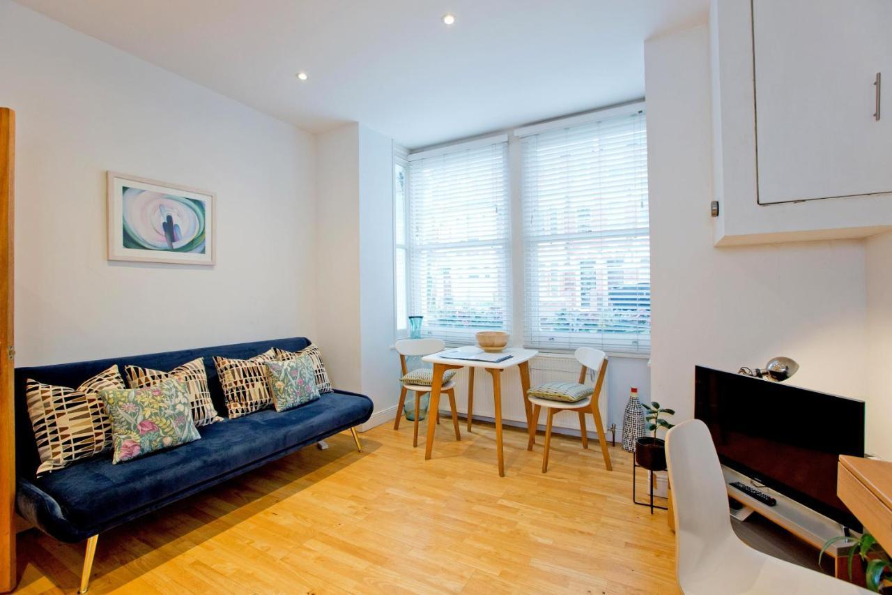 Cosy Highbury Fields One Bedroom * London