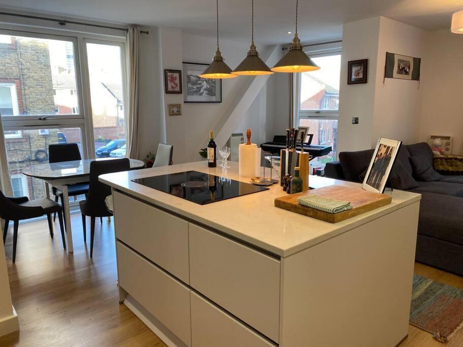 Bridge Flat - Perfect For Families Appartamento