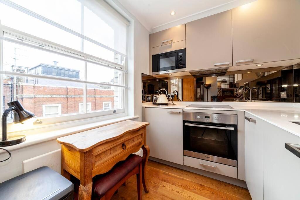 Lejlighed Outstanding Antique 1br Flat In Soho *