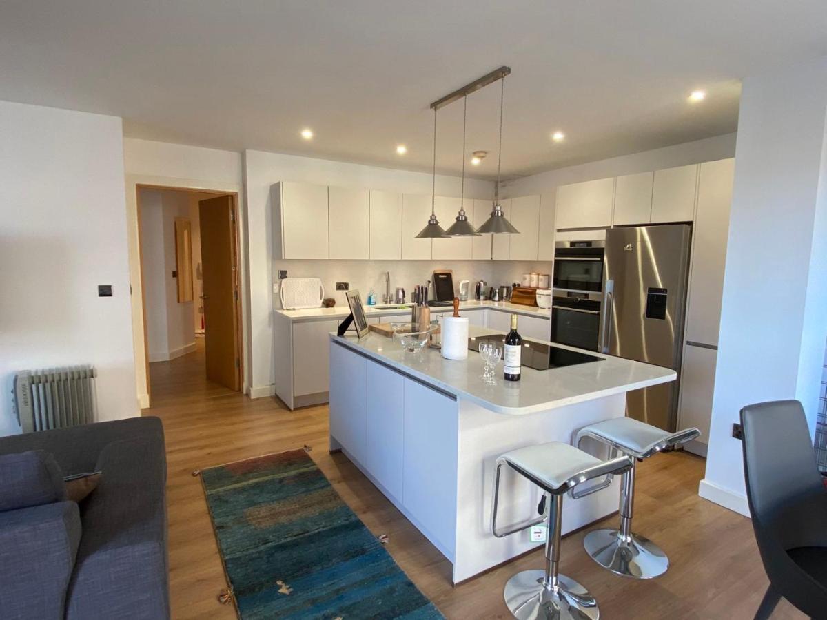 Bridge Flat - Perfect For Families Appartement Londen