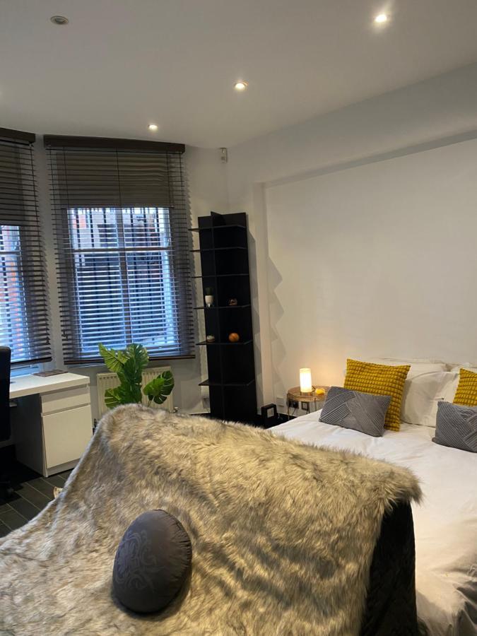 Lejlighed Beautiful Modern Studio In High Street Kensington *
