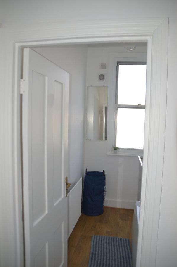 Two Bedroom In Lägenhet