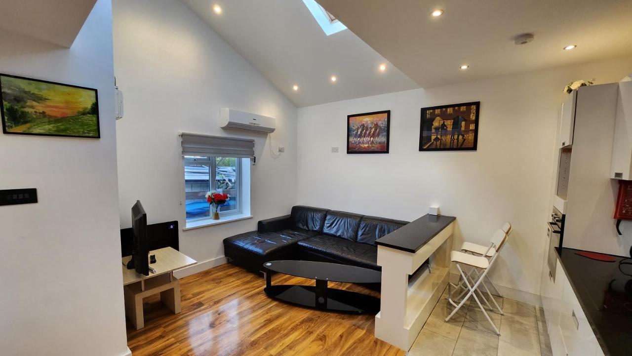 Residential Quarters, The Bungalow - Shooters Hill Ferienhaus