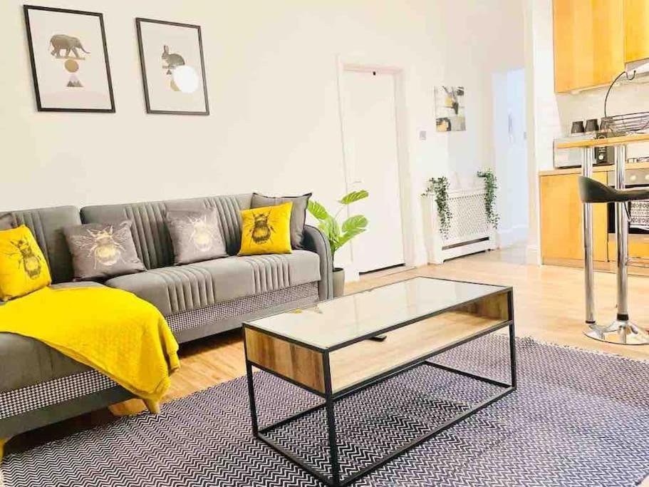 Lovely 2 Bedroom In Chelsea Sw3 Lägenhet *