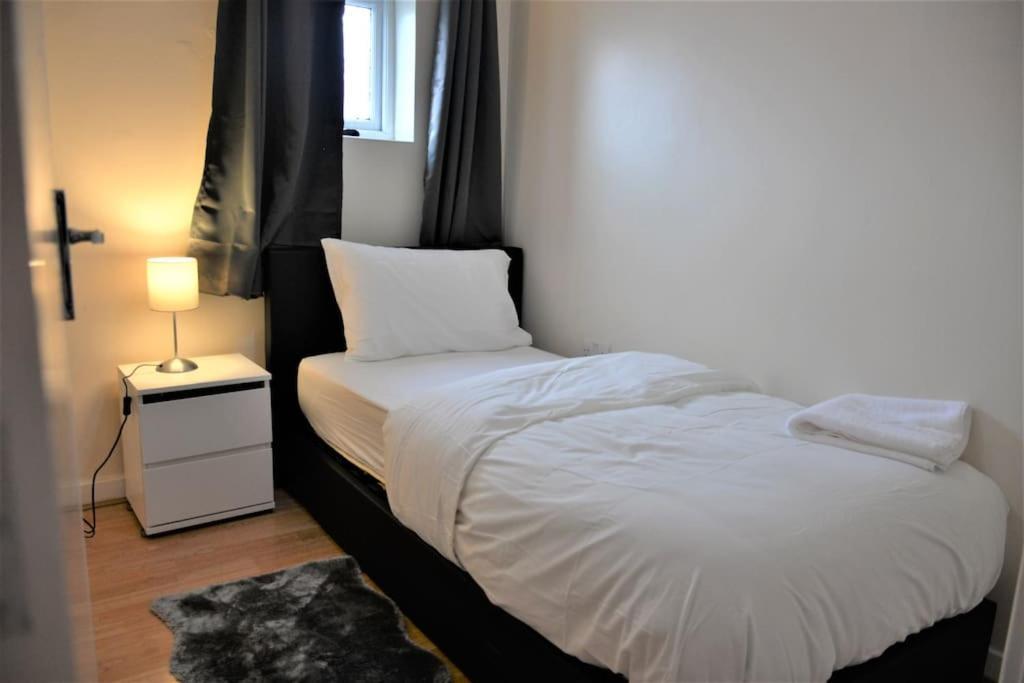 Semesterbostad 4 Bedroom House London