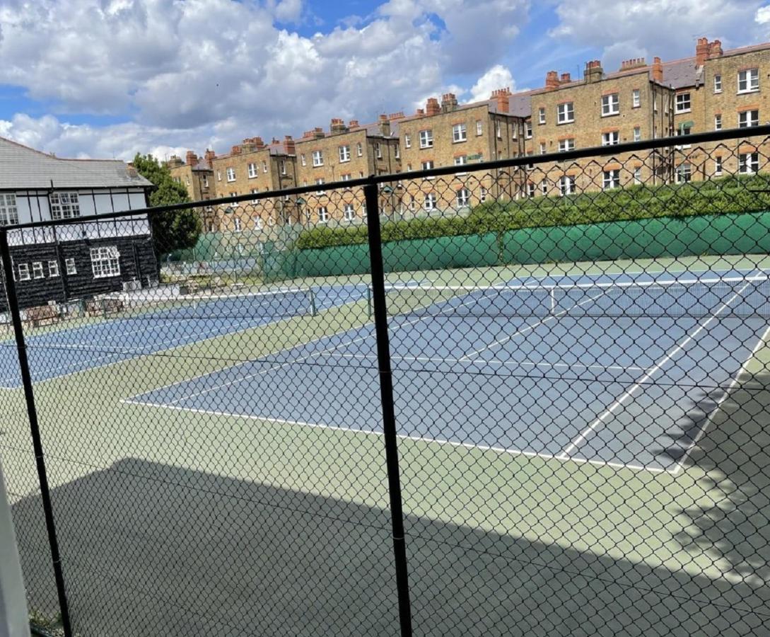 Hyde Park, Oxford Street, Paddington, Beautiful 3 Bedrooms,balcony, 2 Bath, Mansion Block, Maida Vale, W9 Nw8 Lords Cricket Lägenhet London