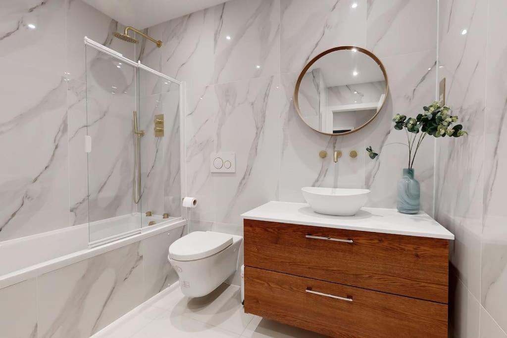 Stylish 2bed Flat 10min To Wimbledon Tennis Courts * Londen