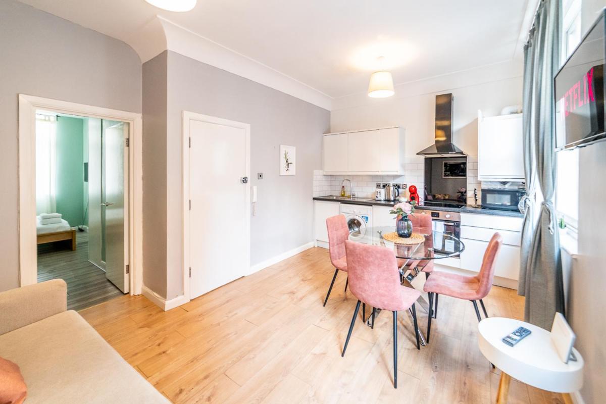 Apartment Fitzorva London