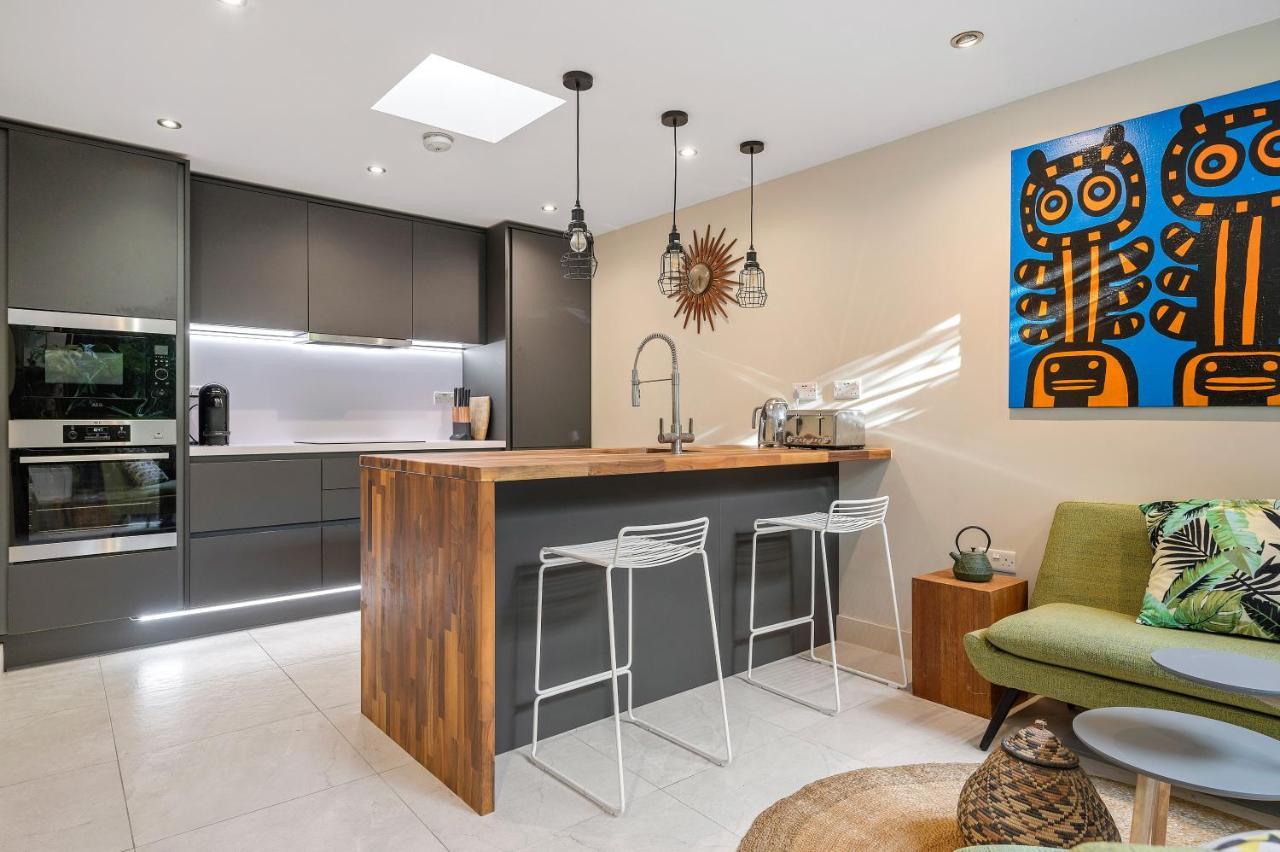 Luxury With 3 Bedrooms Appartement *