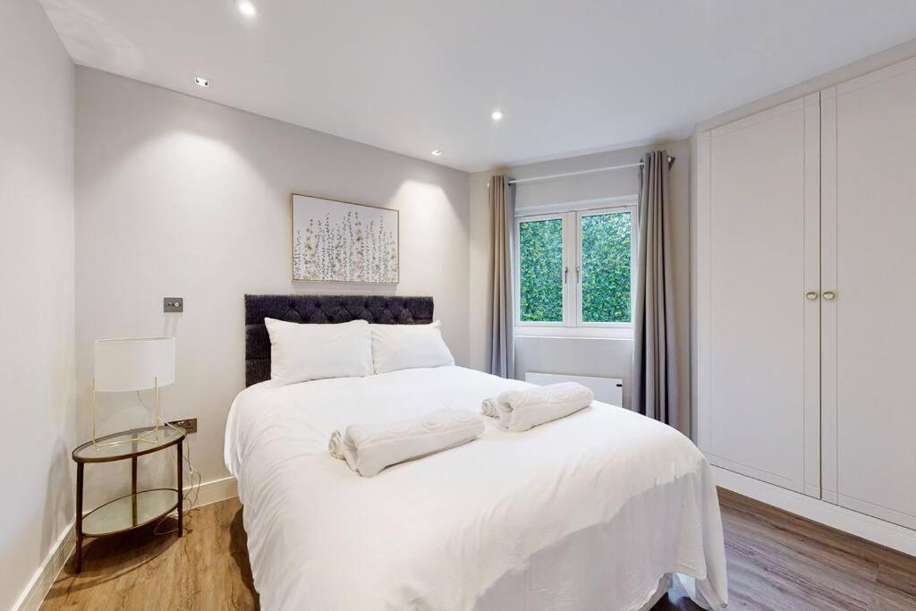 Elegant 2bed Flat 10min To Wimbledon Tennis Courts Leilighet