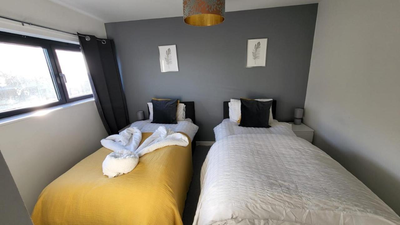 Appartement Luxury Gem By Emirates Stadium - Ultimate Fan Experience *