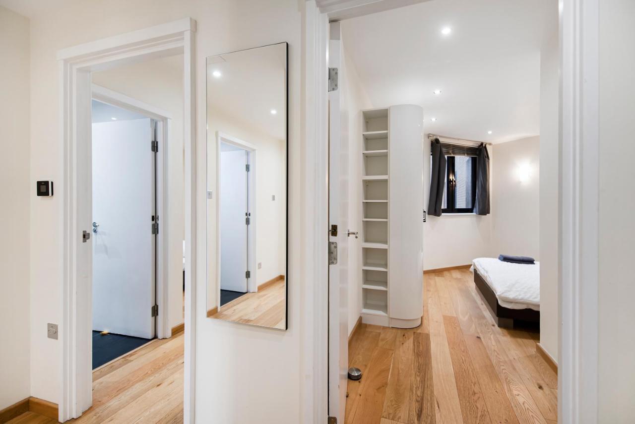 And Spacious 2 Bed Lejlighed