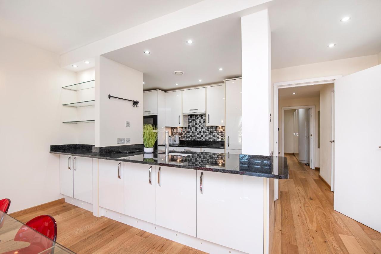And Spacious 2 Bed Lejlighed London