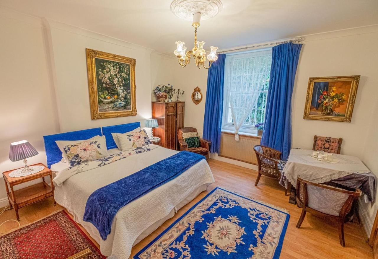 Dawson Place, Juliette's London