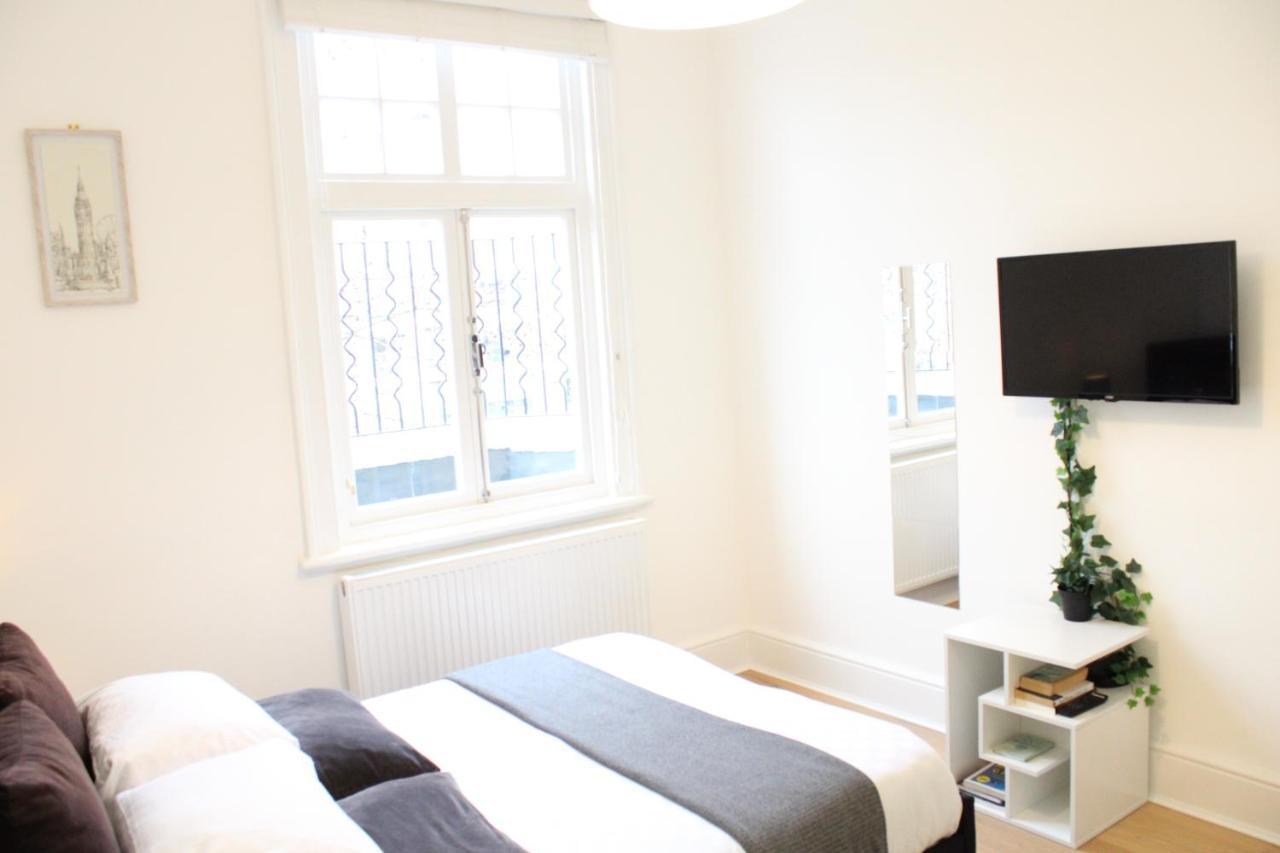 3 Bed 2 Bath * Londra