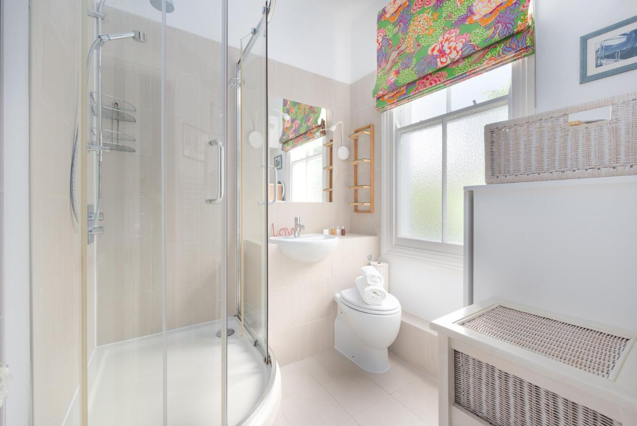 Lejlighed Charming Flat In Leafy West By Underthedoormat London