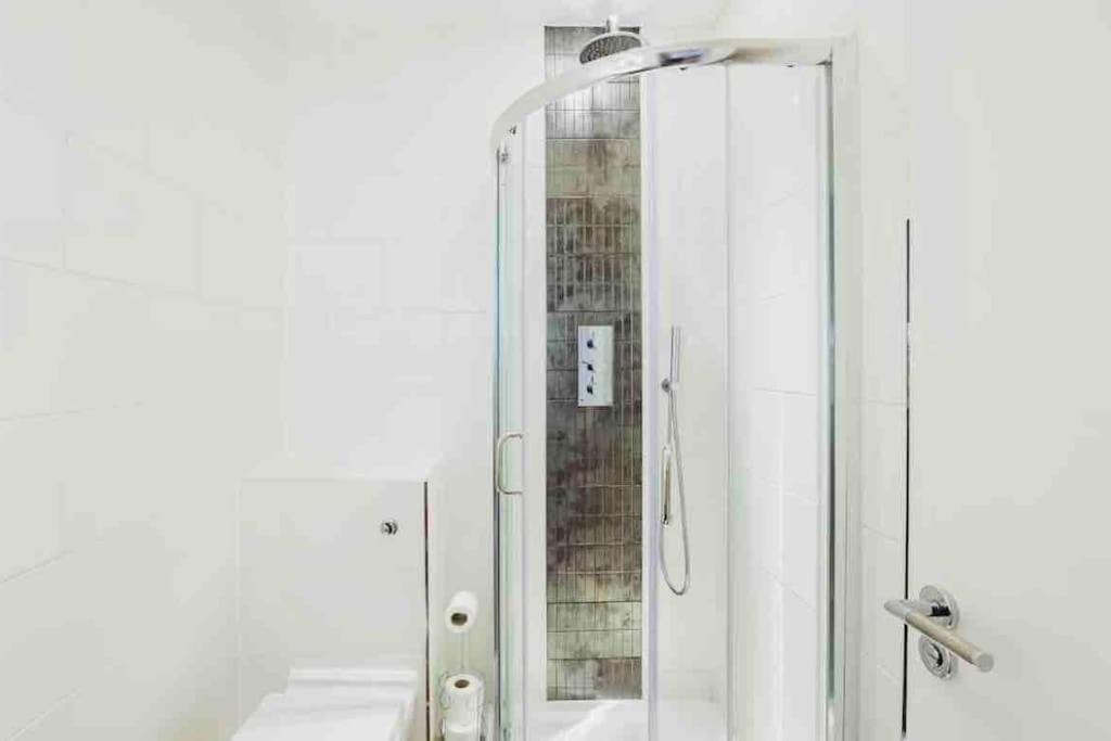 Canary Wharf Luxury Appartamento Londra