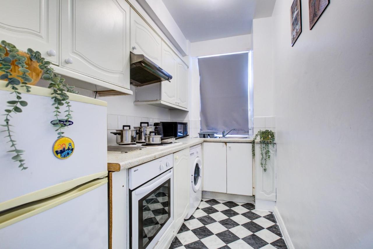Evelyn Beautiful 2 Bedroom * Londra