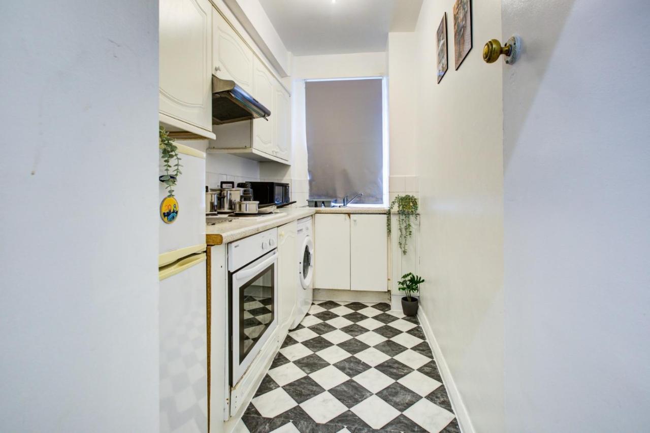 Evelyn Beautiful 2 Bedroom * Londra