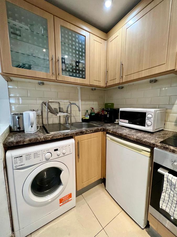 Cosy In The Heart Of Marble Arch. * Londen