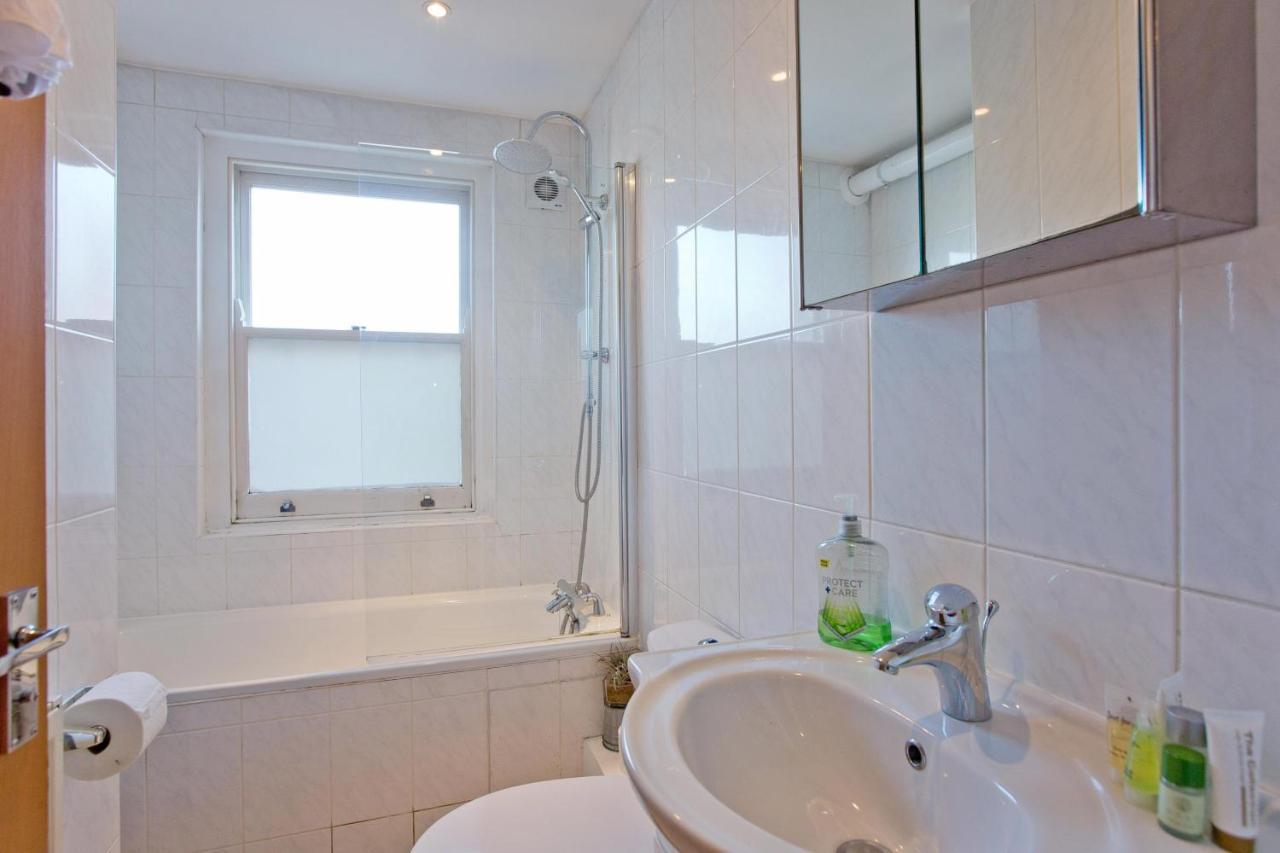 Convenient Highbury Fields 1 Bedroom - Parking By Request Lejlighed London