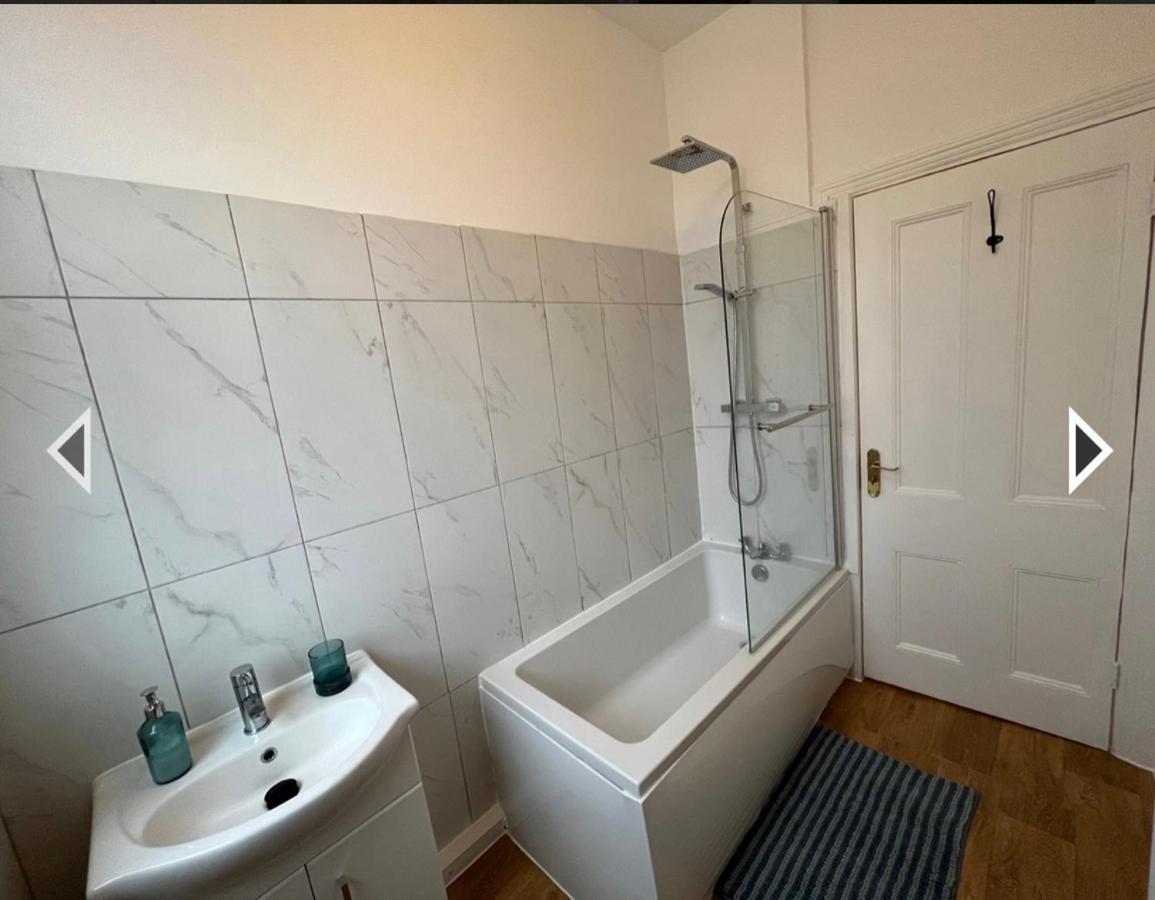 Lägenhet Two Bedroom In *