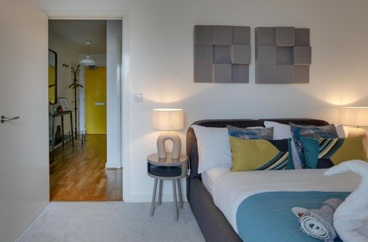 - The Shoreditch, Angel, Old Street Londres