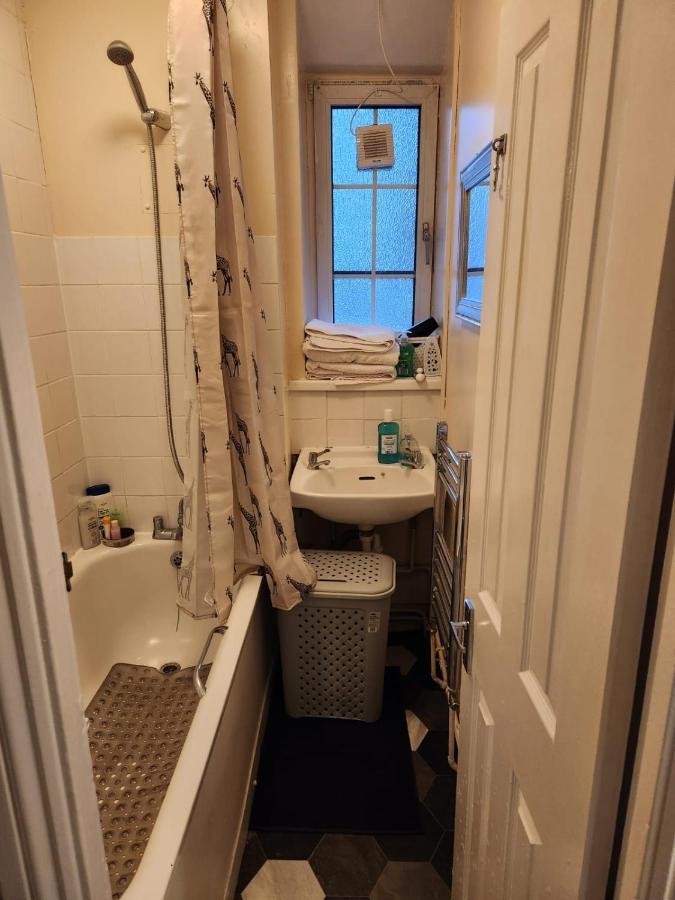 2-bedroom Flat In Cutty-sark, Greenwich ! *