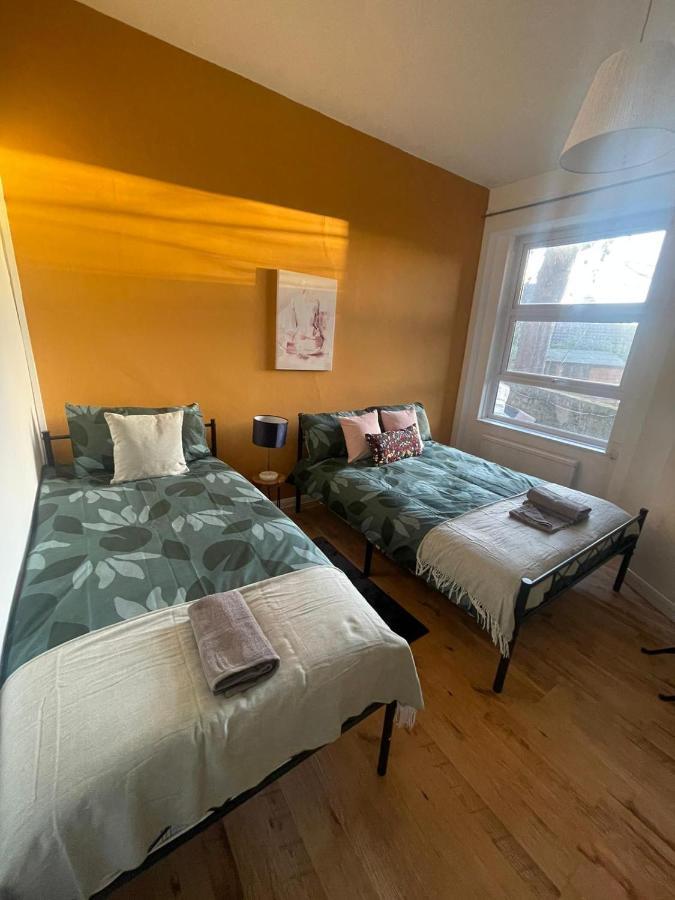 Contemporary Private Near Central * Londen