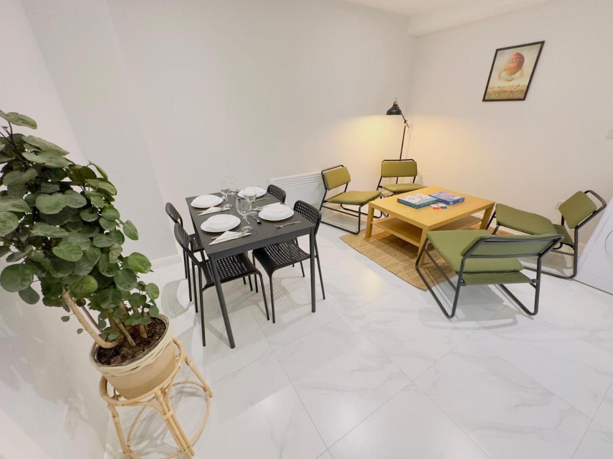 Apartment Hackney By Sleepy
