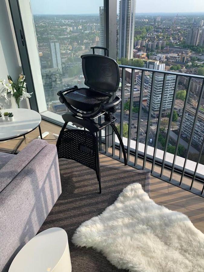 Apartment Charming 2-bed In London