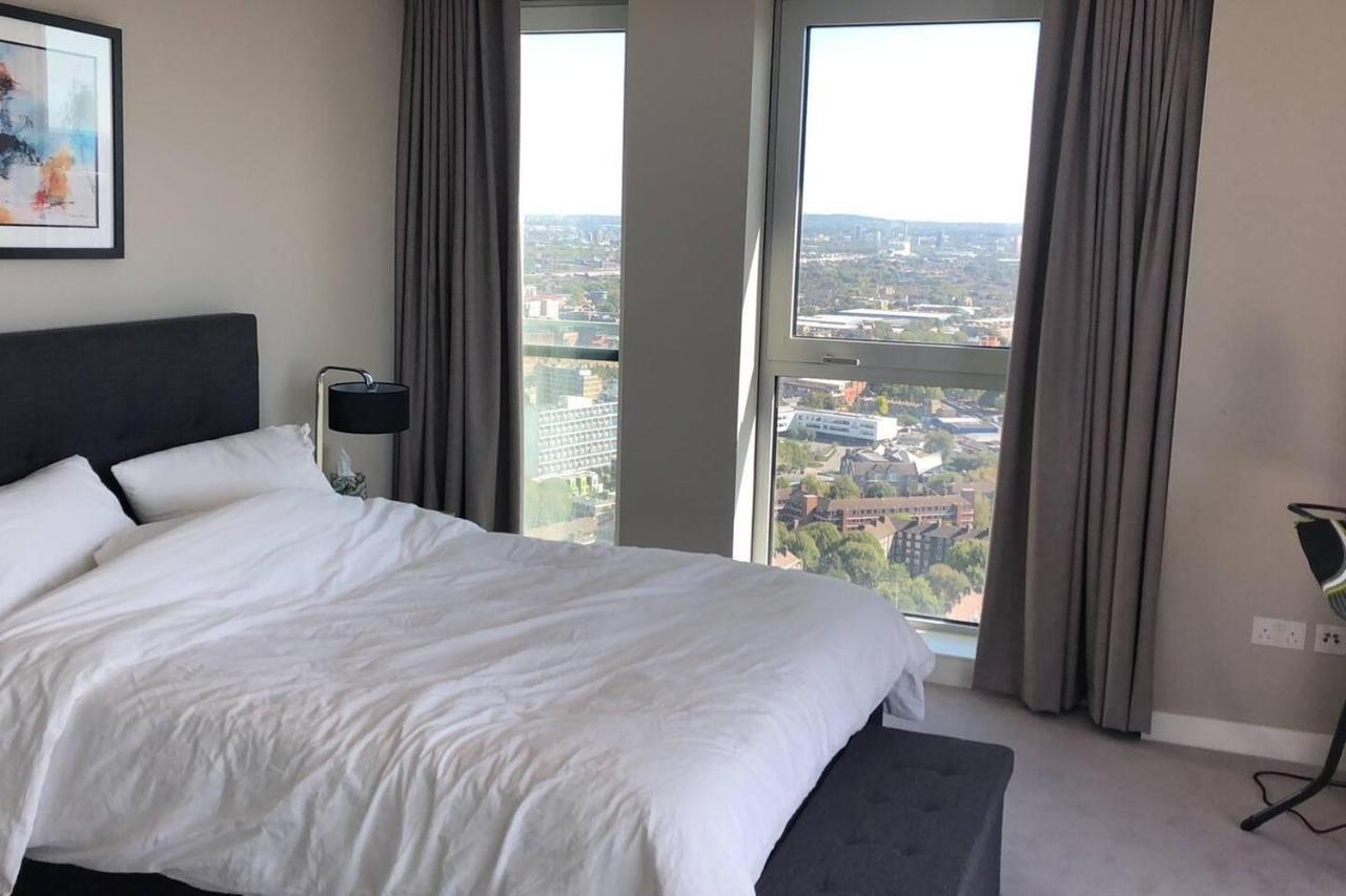 Charming 2-bed In Apartment London