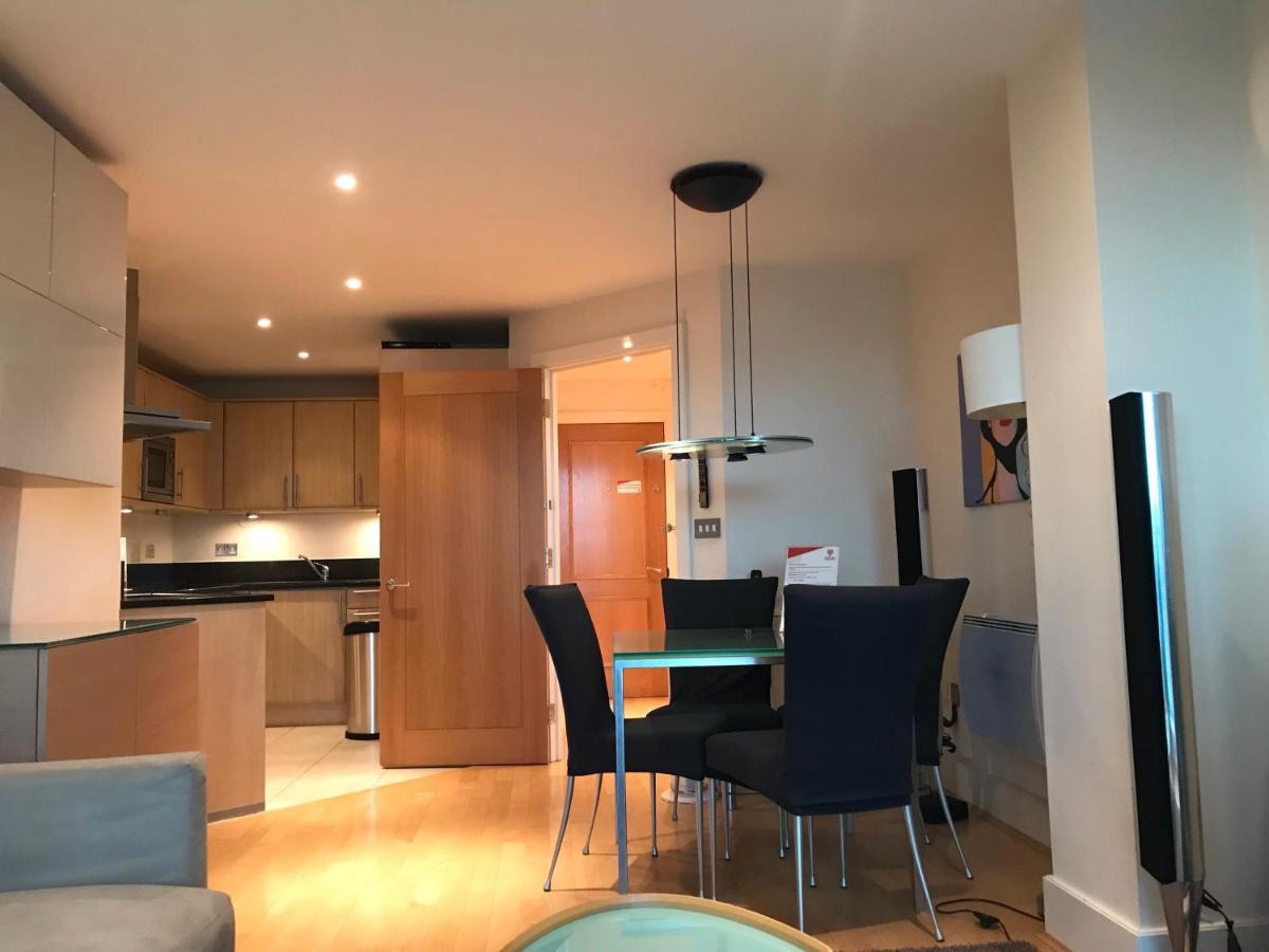 Still Life - Vauxhall Apartment *