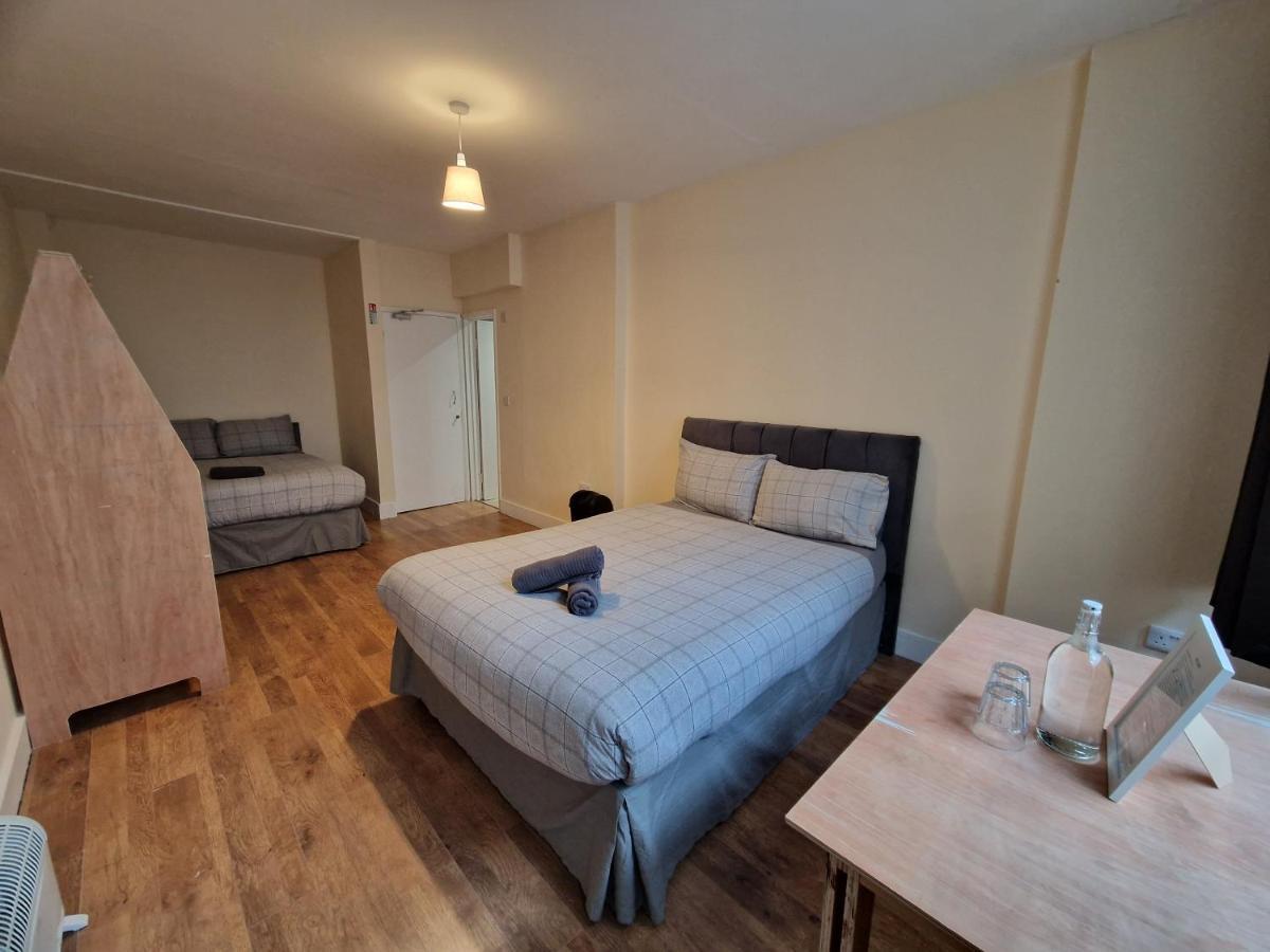 Affordable In Shared Flat, Bridge Rum i privatbostad London