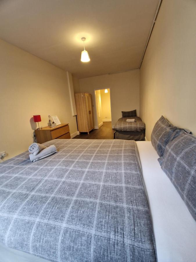 Affordable In Shared Flat, Bridge Rum i privatbostad London