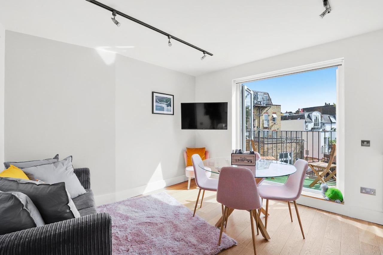 Charming 2 Bed Free Wifi Close To Camden Appartement Londen