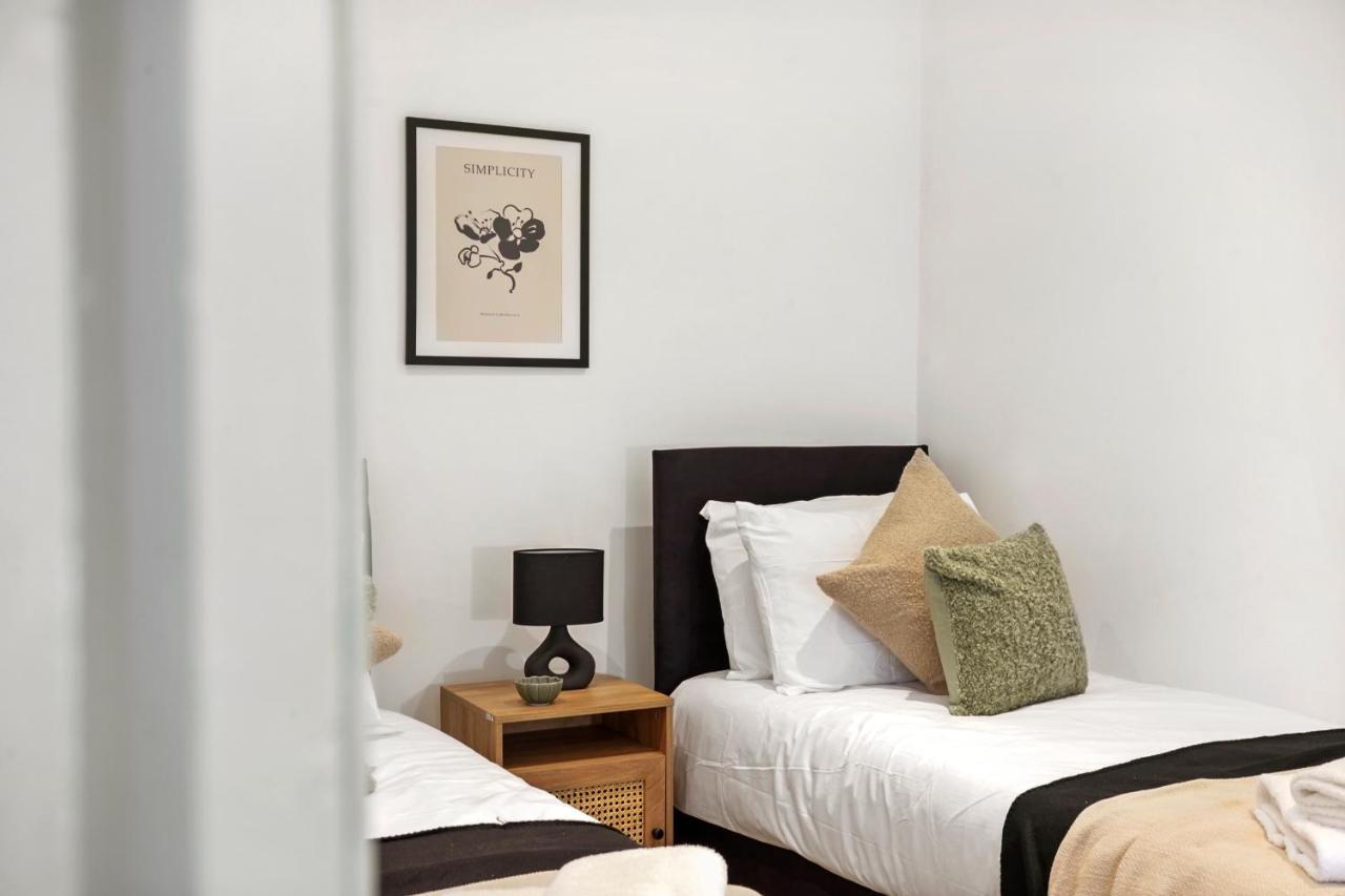 2 Single Or 1 King Bed In Notting Hill, Appartamento Londra