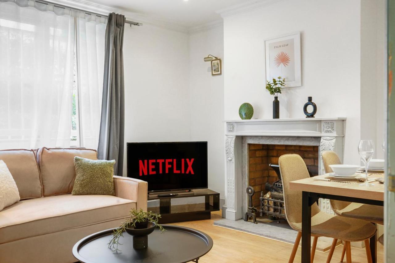 2 Single Or 1 King Bed In Notting Hill, * Londra