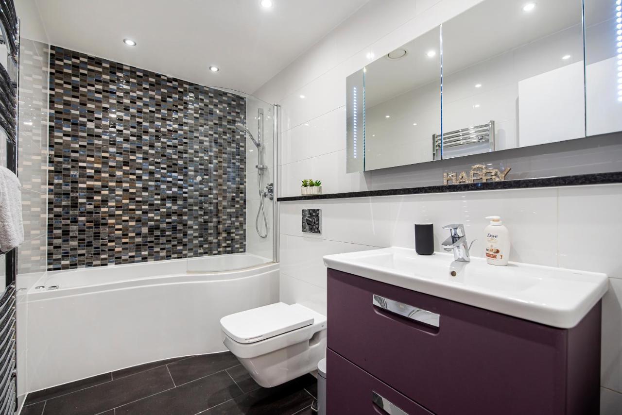 And Spacious 2 Bed Lejlighed London