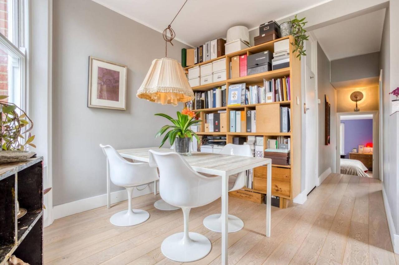 Beautiful And Airy 1 Bedroom Flat - West Leilighet *