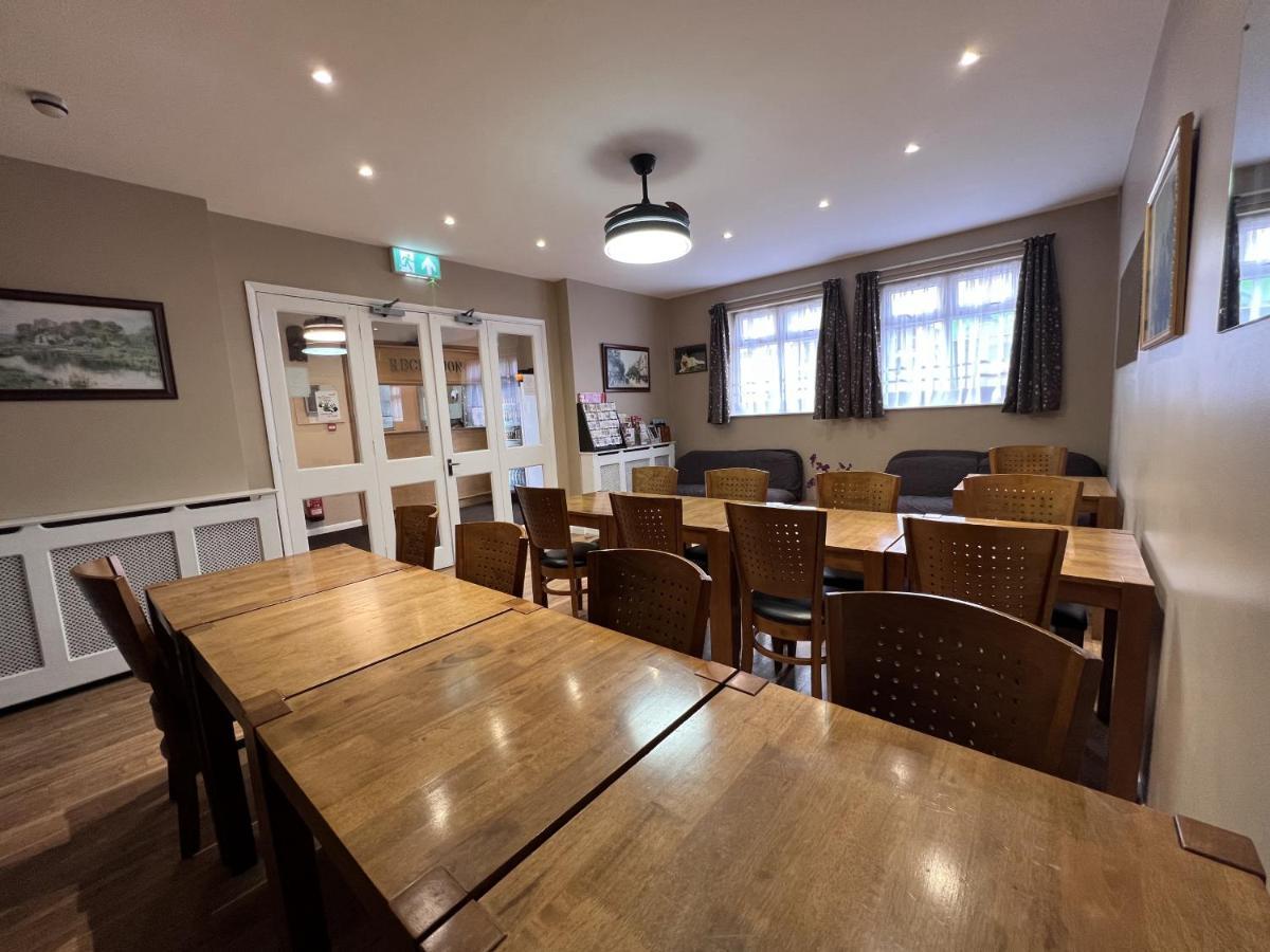 The Commongate Bed & Breakfast London