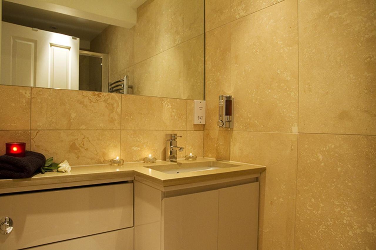 Appartement Holiday Lets - C