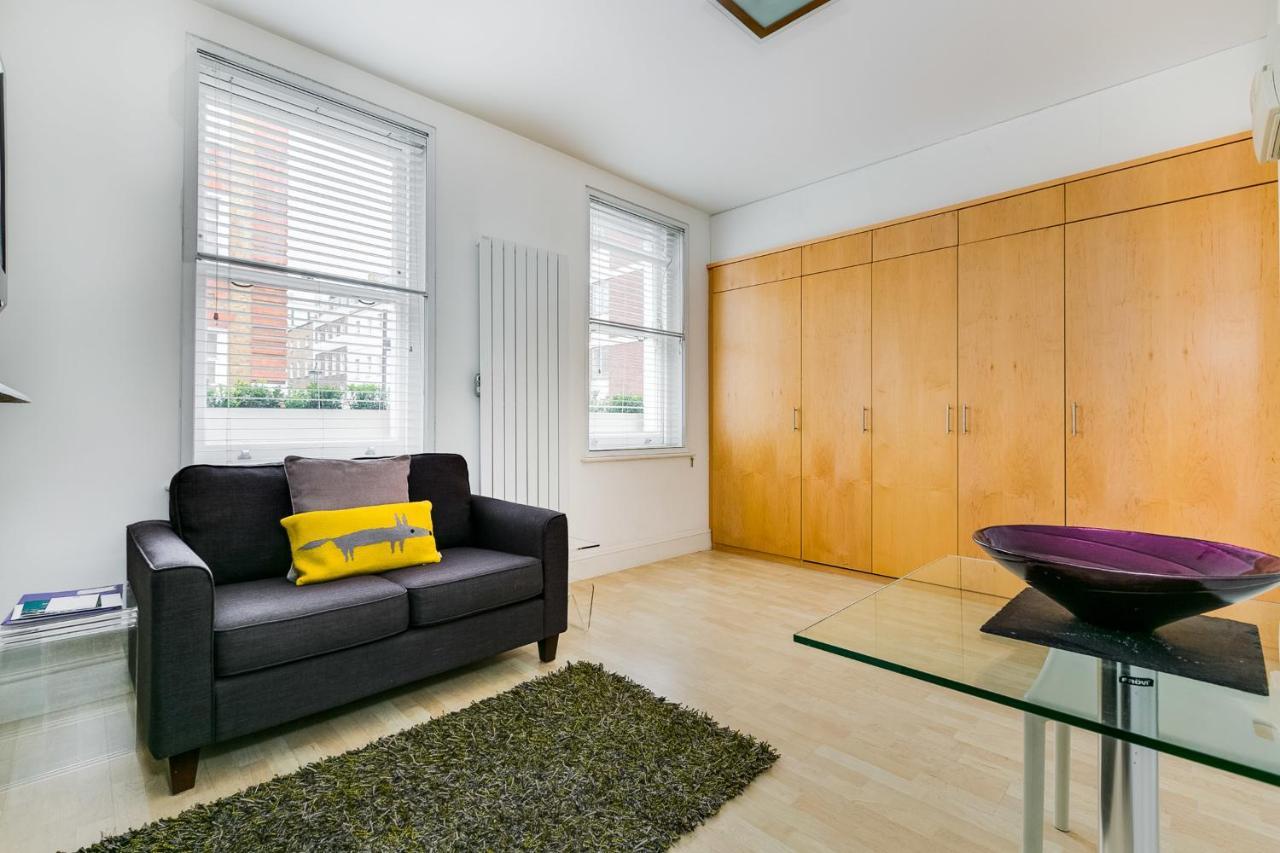 St Christopher's Place Serviced By Globe Apartment