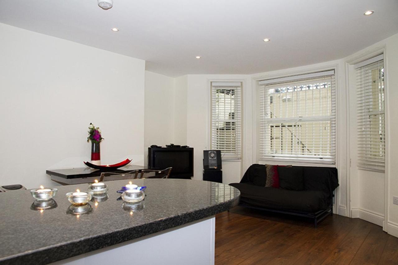 Appartement Holiday Lets - C *