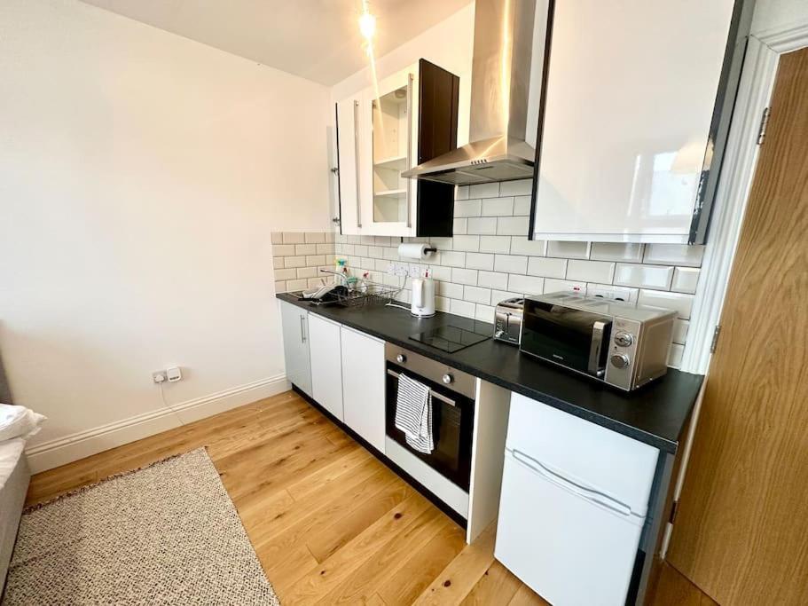 Se4, Self Contained Flat. Apartment