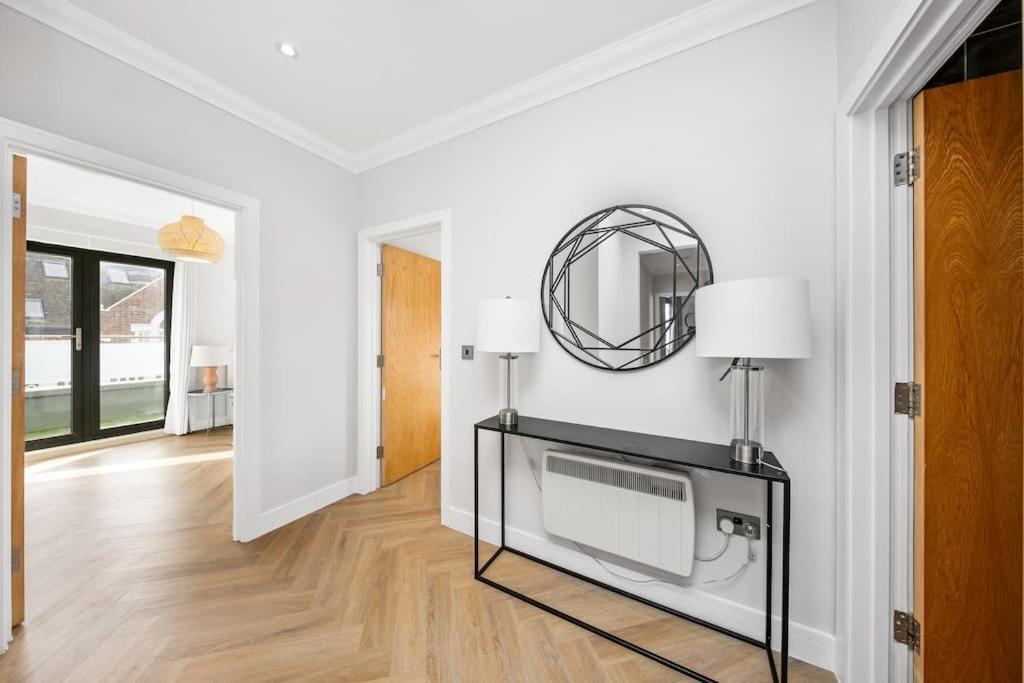 Appartement 3bed Penthouse 10min To Wimbledon Tennis Courts Londen