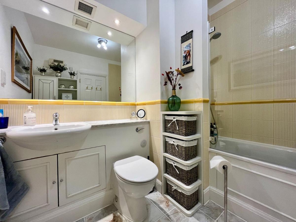 A Penthouse By Tower Bridge Appartement