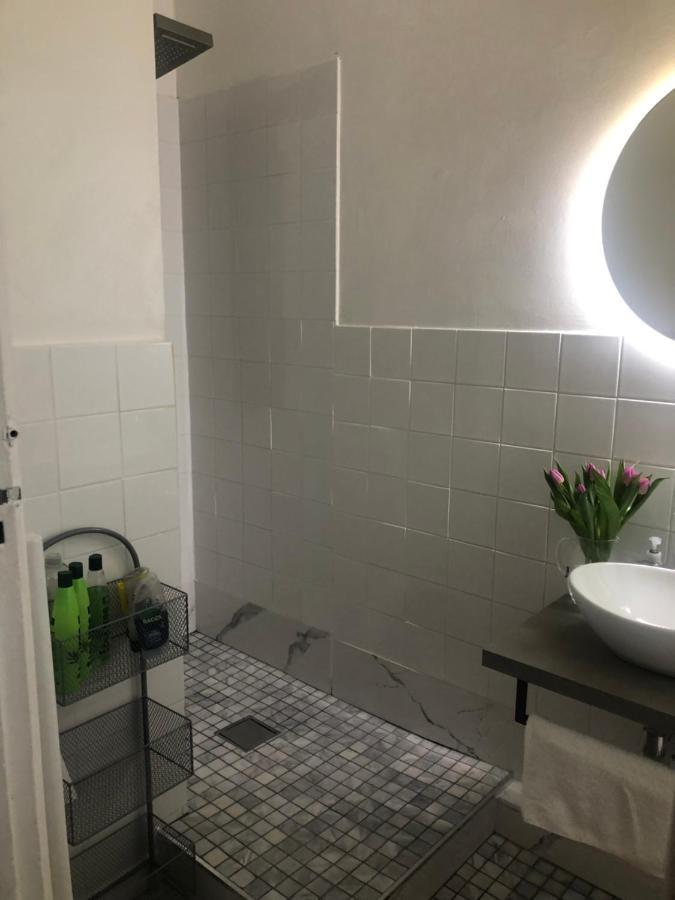 Apartment Super Location 1min From Metro 10min From Camden London